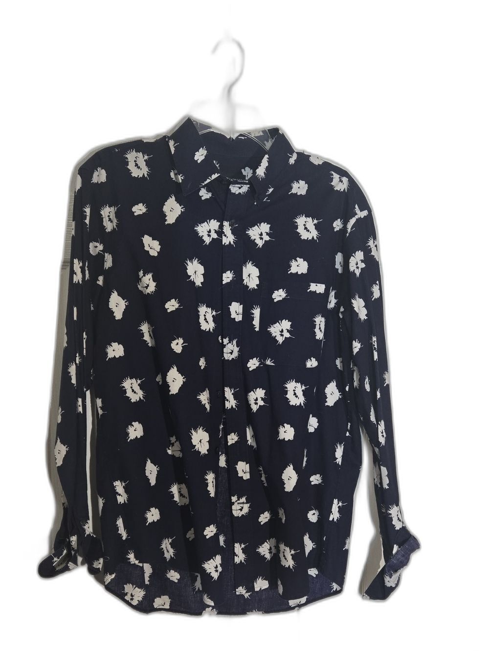 Club Monaco Slim Fit Button Down Shirt M